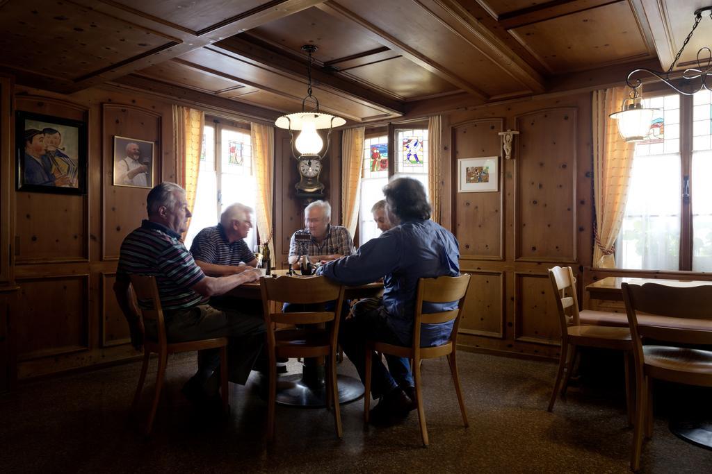 Kunsthotel Linde Garni Einsiedeln Exteriör bild