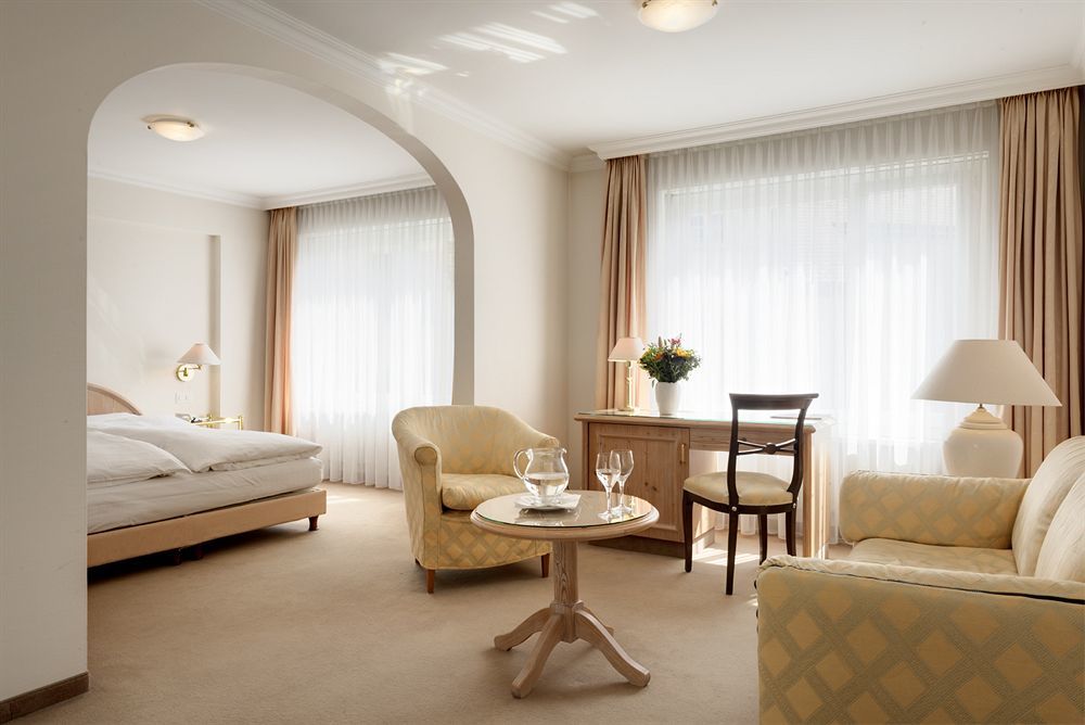 Kunsthotel Linde Garni Einsiedeln Exteriör bild